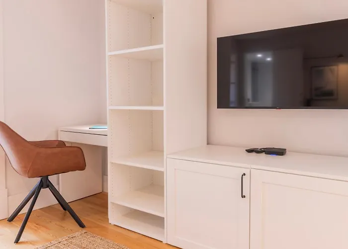 Apartman Downtown Cozy 1bdr By Lovelystay *